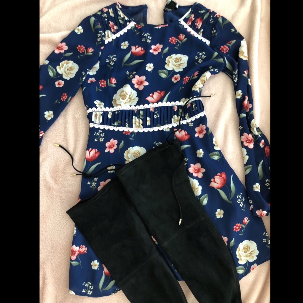 MAGICAL DRESS